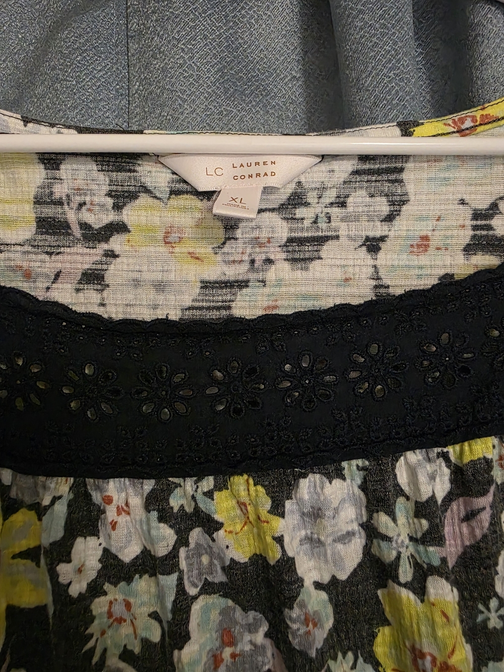 LC Lauren Conrad Black Floral Cold-Shoulder Top with Yellow Blooms - Picture 3 of 3